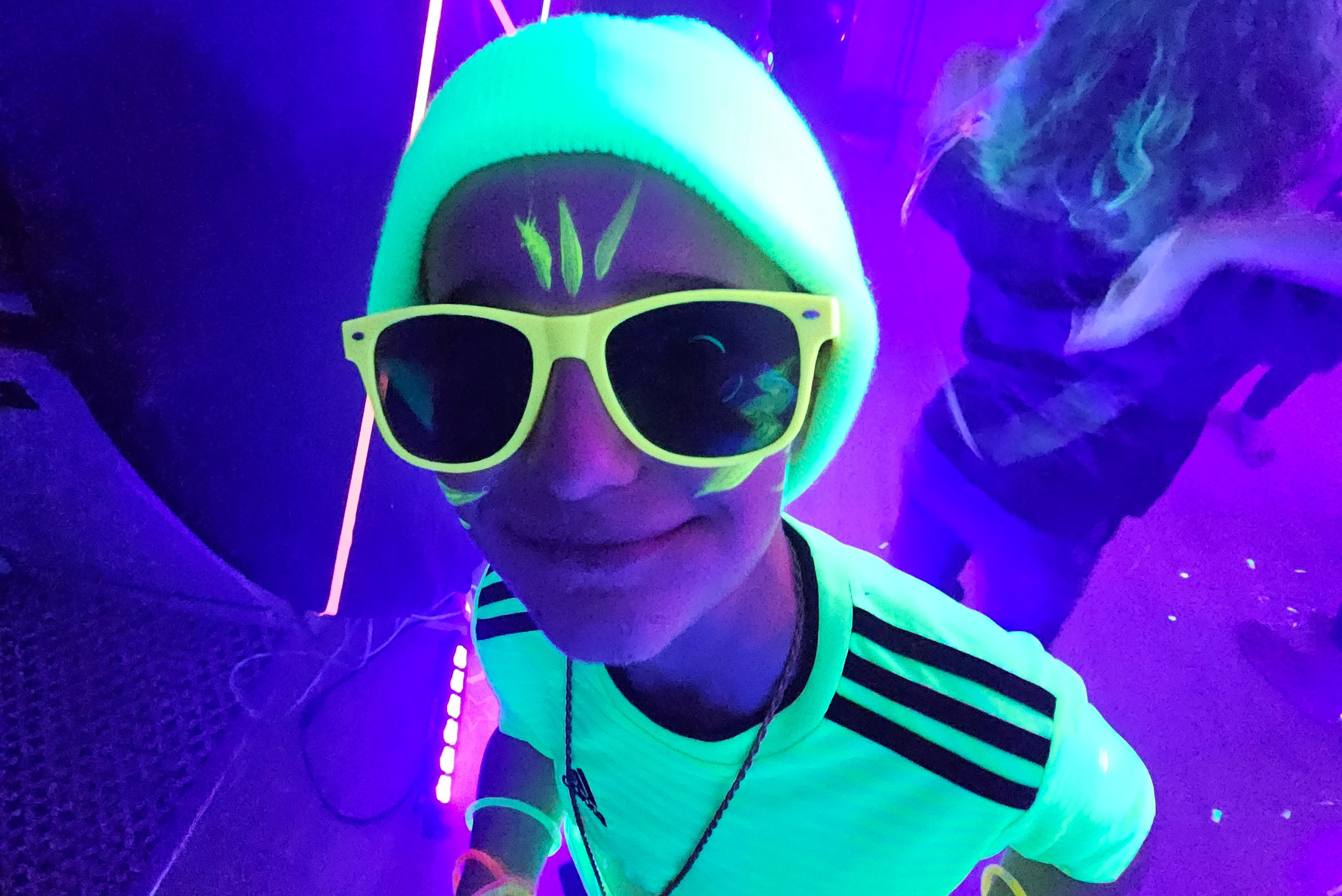 Anniversaire teens Fluo Party